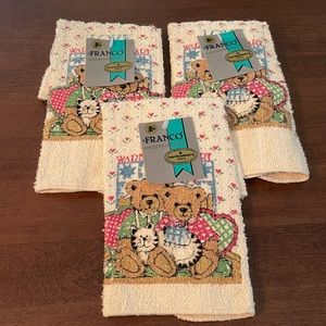 NWT Vintage Franco Country Classics Love Warms The Heart Dish Cloths - Set of 3